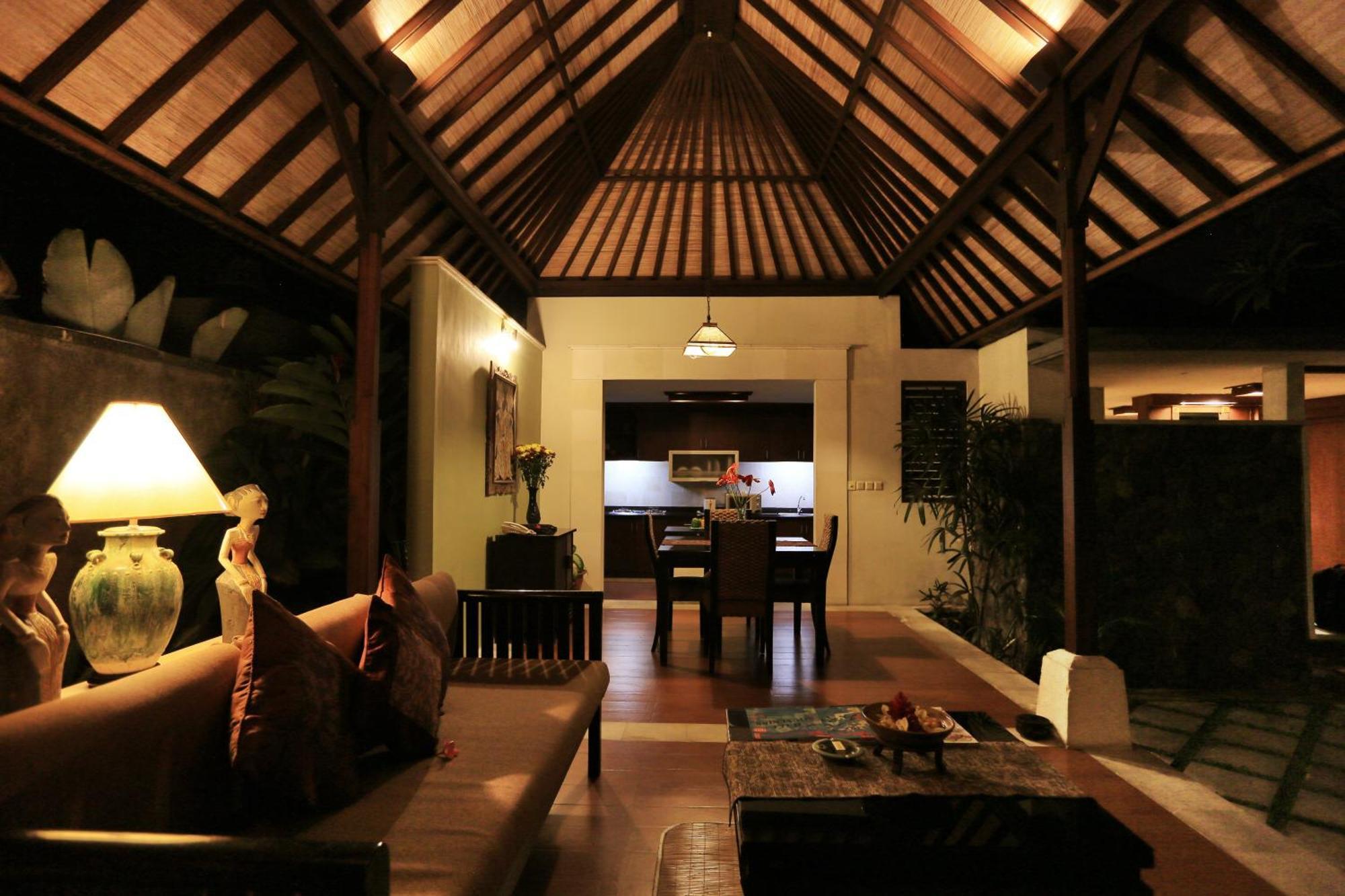 The Sanyas Suite Bali Seminyak Kamer foto